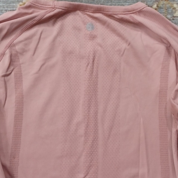 Lululemon Swiftly Tech Long Sleeve 2.0 - Picture 6 of 7